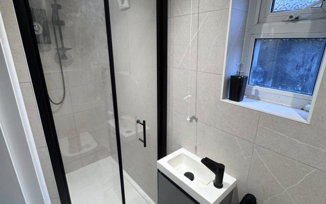 57112053713497254402755044394241995861168076n